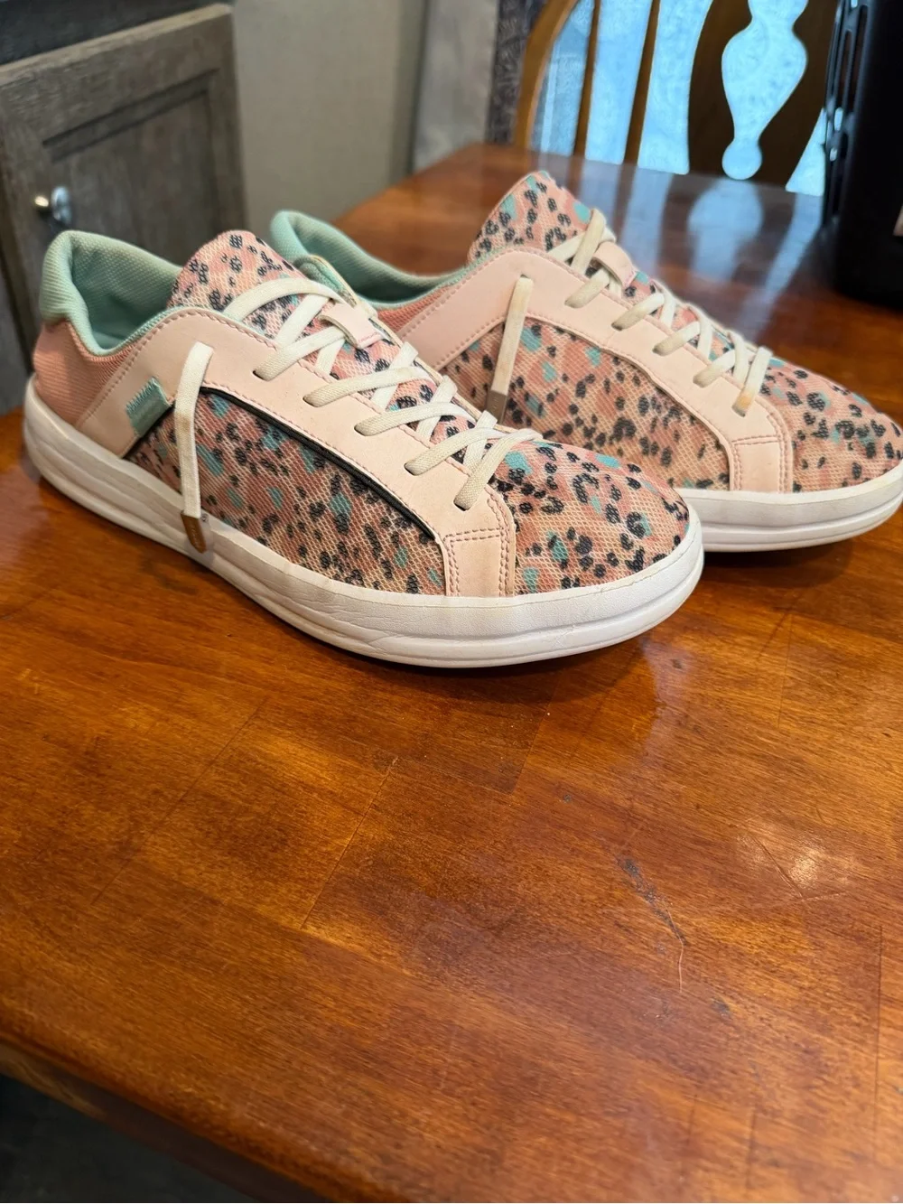 Hey Dude Women's Blush Pink Leopard-Print Sneakers with Mint Accents - Picture 1 of 4